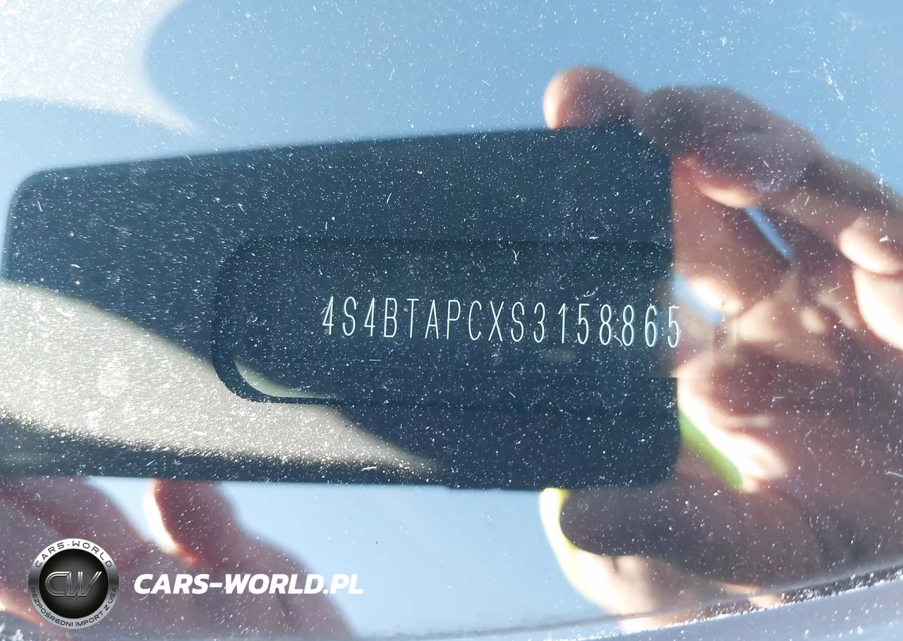 2025 Subaru Outback Touring VIN:4S4BTAPCXS3158865 - 9
