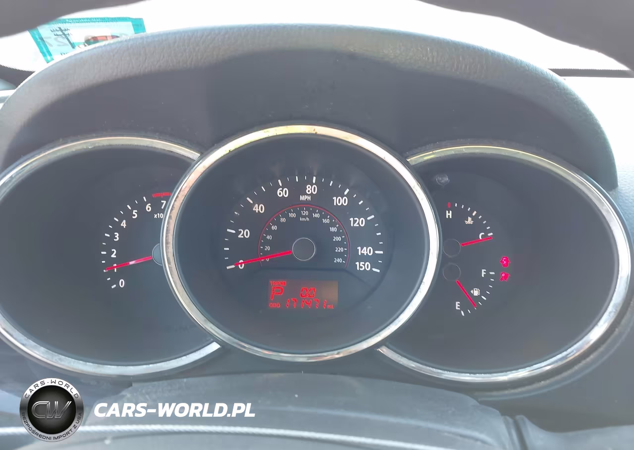 2011 Kia Sorento Lx VIN:5XYKTDA16BG004484 - 7