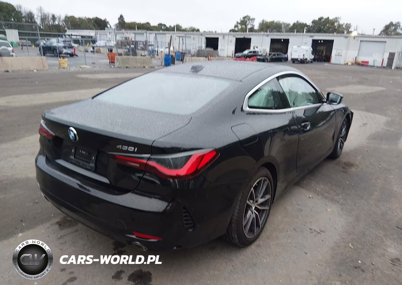 2027 BMW 430I xDrive Cpe VIN:WBA63DA01VCY48964 - 4