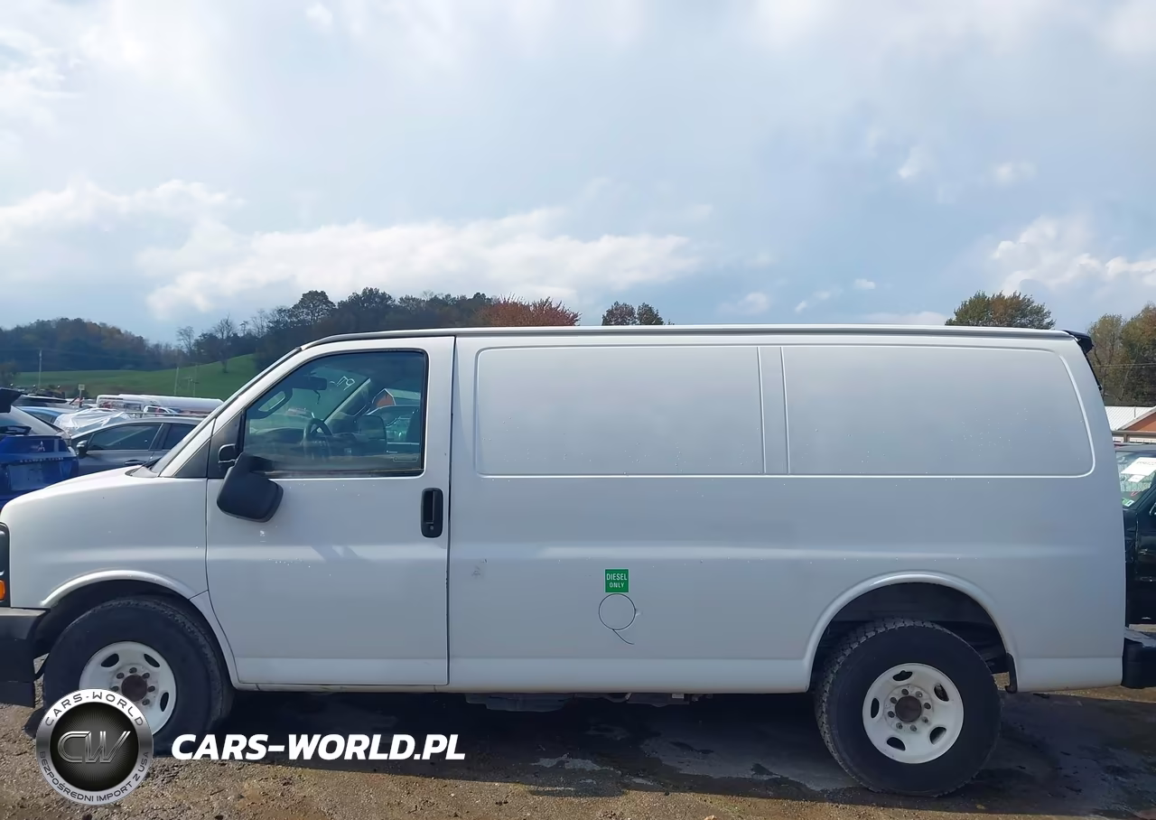 2017 Chevrolet Express 2500 Work Van VIN:1GCWGAF18H1321477 - 14