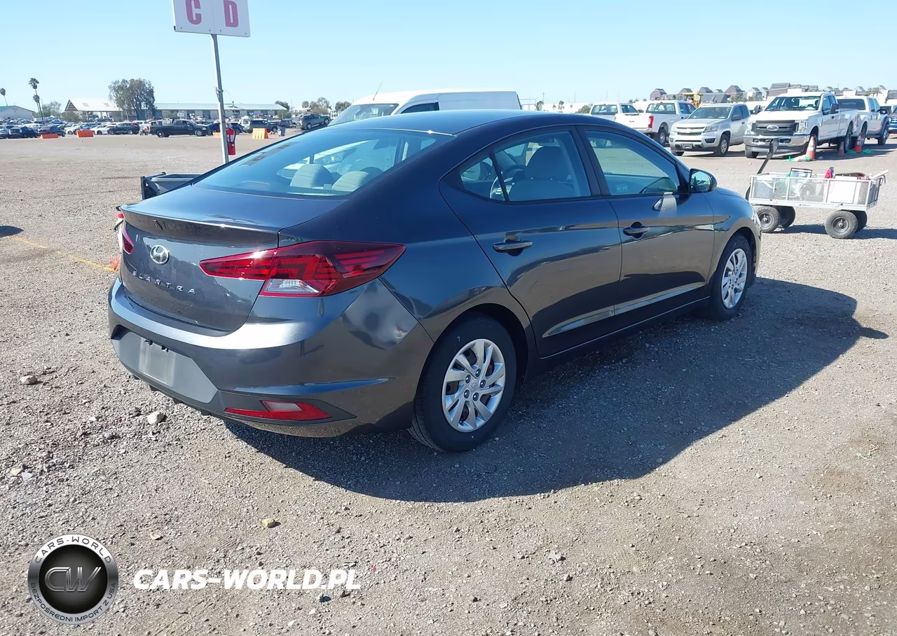 2020 Hyundai Elantra Se VIN:5NPD74LF9LH602827 - 4