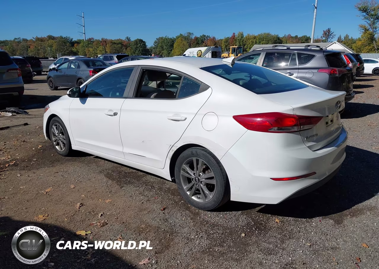 2017 Hyundai Elantra Se VIN:5NPD84LF6HH056850 - 3