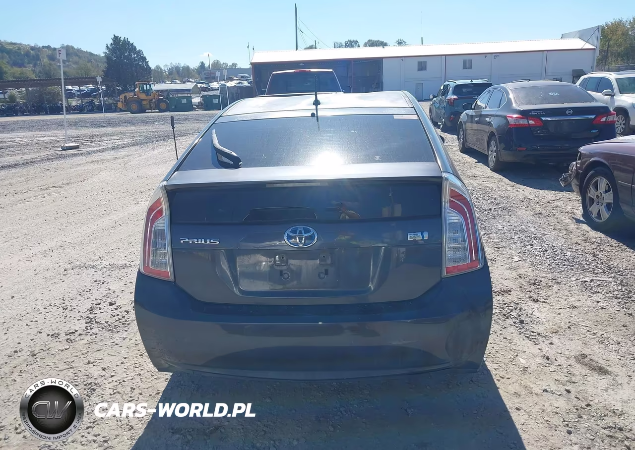 2012 Toyota Prius Two VIN:JTDKN3DU9C1505350 - 16