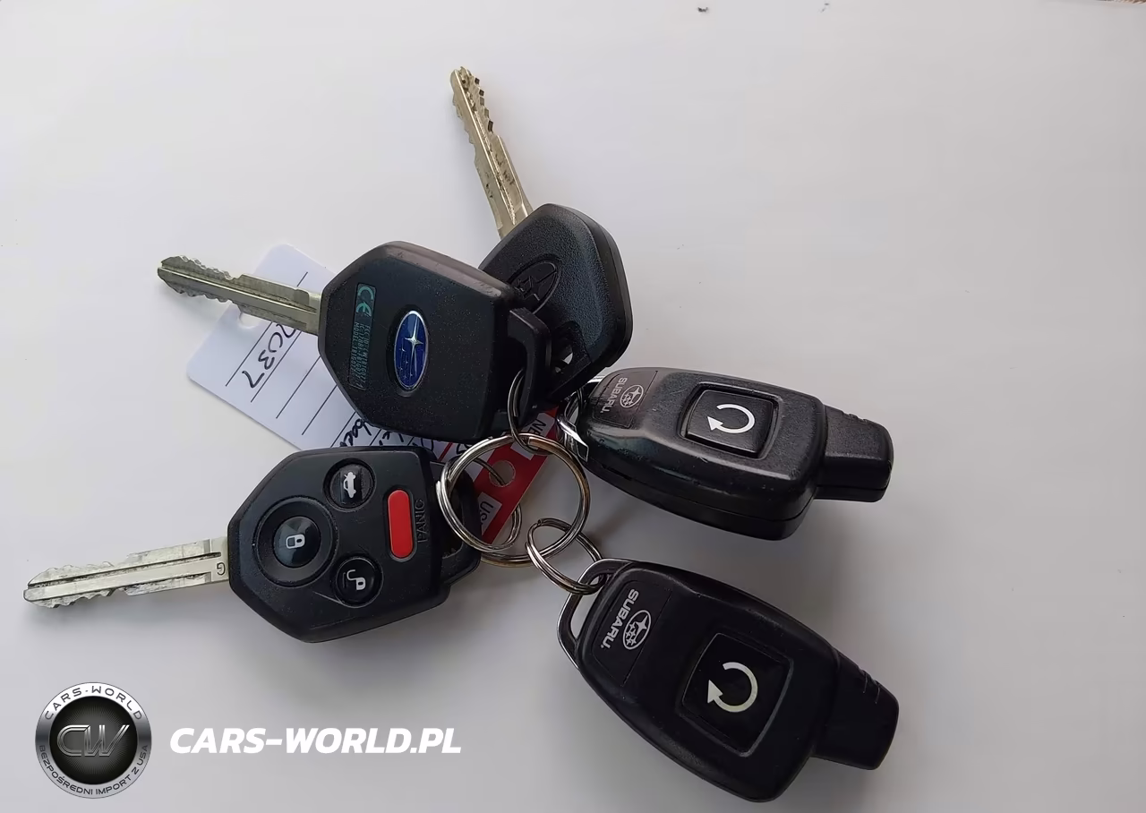 2019 Subaru Outback 2.5I Premium VIN:4S4BSAFC9K3208692 - 11
