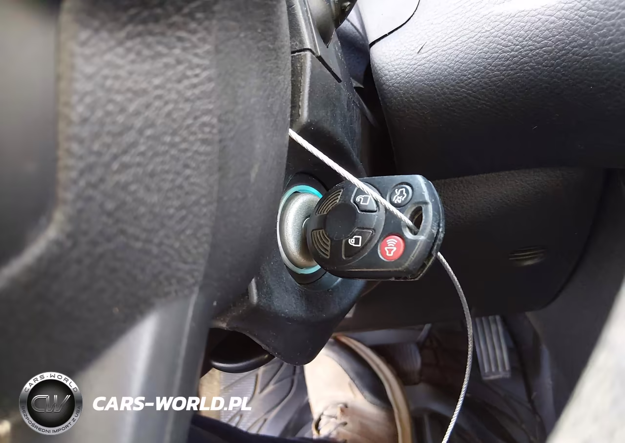 2018 Ford Focus Se VIN:1FADP3K26JL251348 - 11