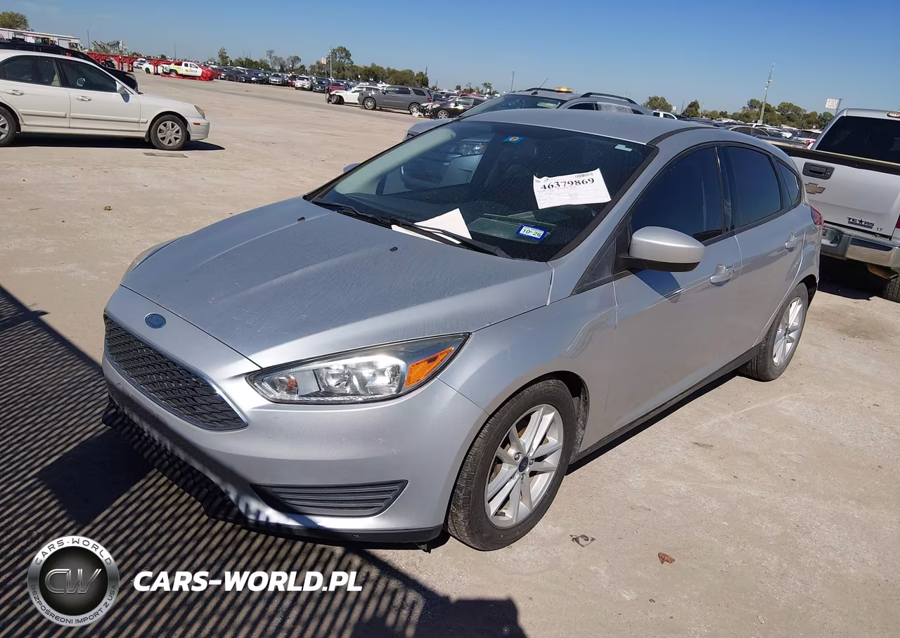 2018 Ford Focus Se VIN:1FADP3K26JL251348 - 2
