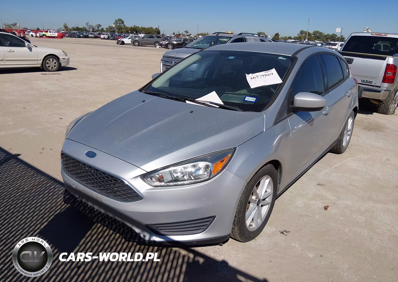 2018 Ford Focus Se VIN:1FADP3K26JL251348 - 6