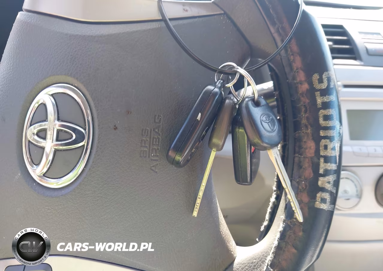2011 Toyota Camry VIN:4T1BF3EK0BU709487 - 11