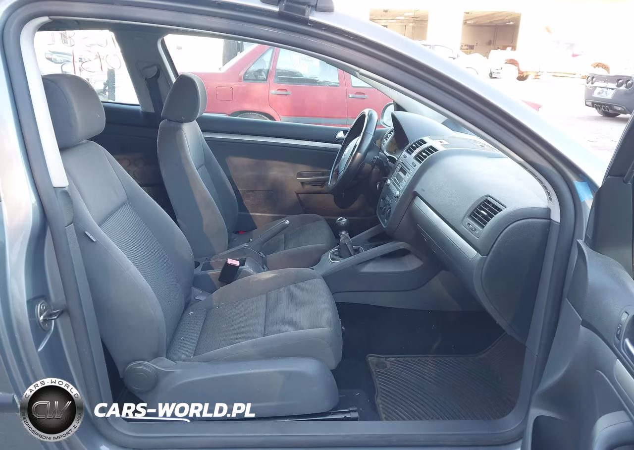 2008 Volkswagen Rabbit S VIN:WVWAB71K88W214573 - 5