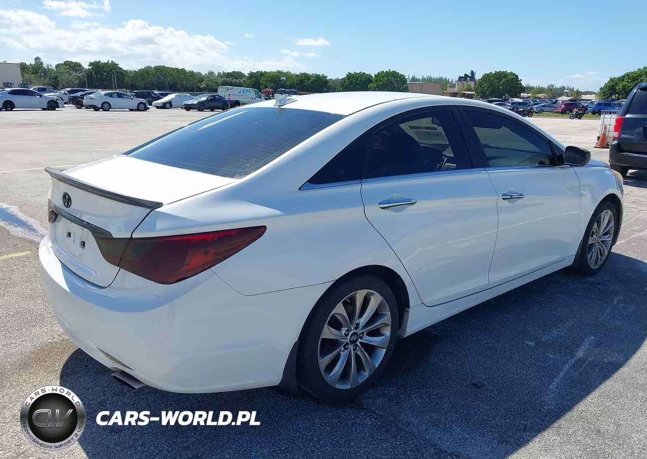 2013 Hyundai Sonata Se VIN:5NPEC4AC4DH517128 - 4