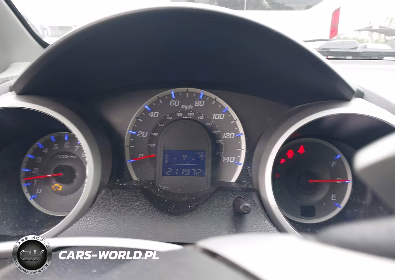 2011 Honda Fit Sport VIN:JHMGE8H54BC024350 - 7