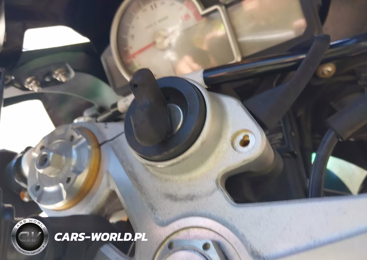 2011 BMW S 1000 Rr VIN:WB1051708BZV43587 - 11