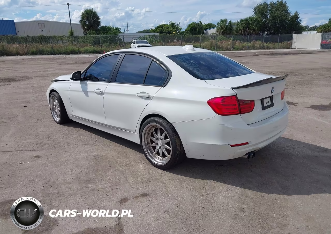 2014 BMW 328I VIN:WBA3A5C55EP601043 - 3