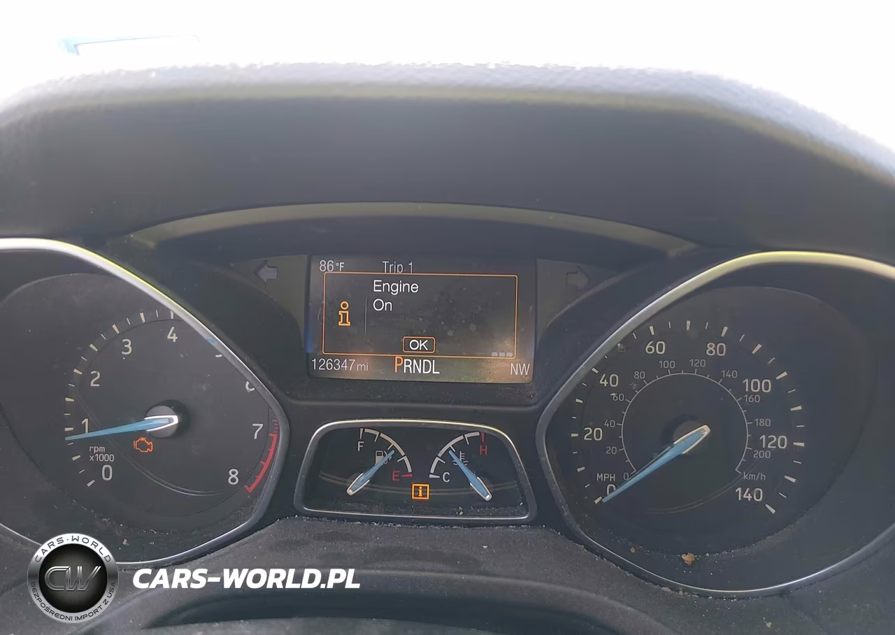 2018 Ford Focus Se VIN:1FADP3K29JL241882 - 7