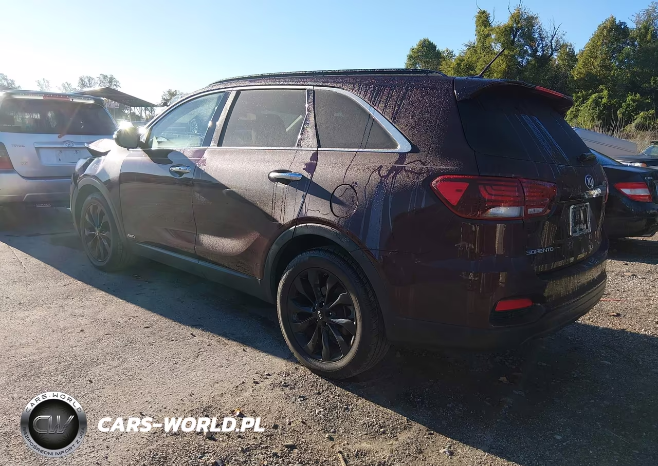 2020 Kia Sorento 3.3L S VIN:5XYPGDA59LG657468 - 3