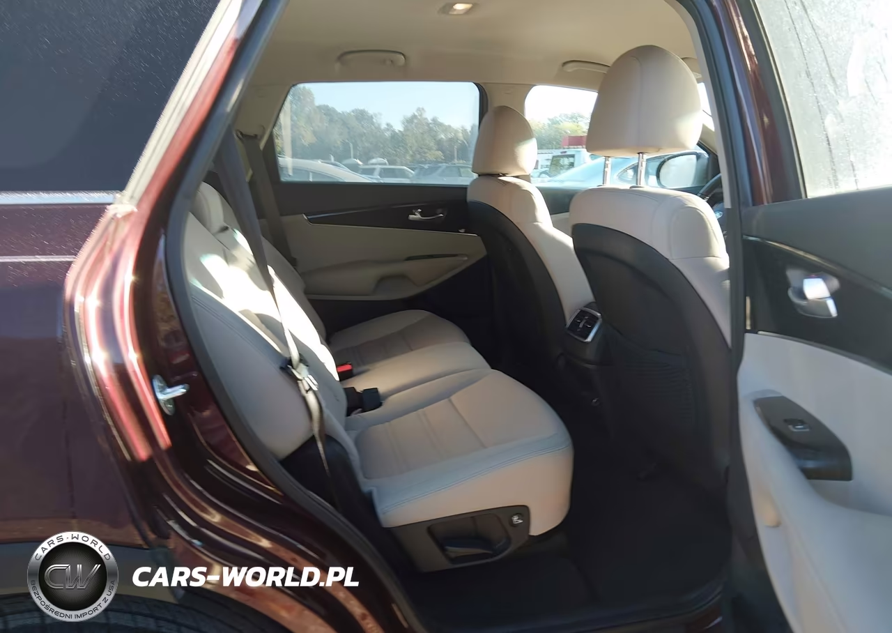 2020 Kia Sorento 3.3L S VIN:5XYPGDA59LG657468 - 8