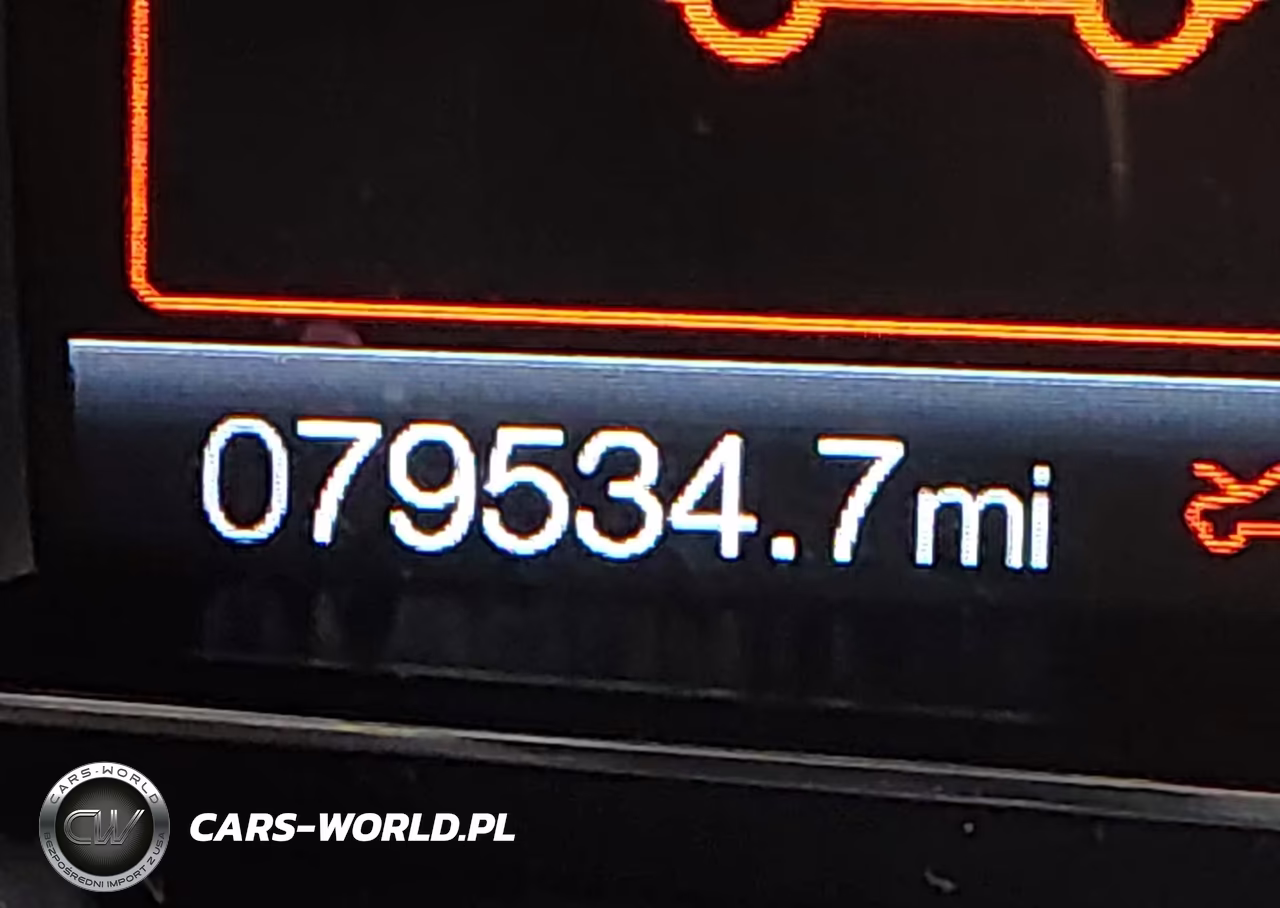 2018 Ford Explorer Xlt VIN:1FM5K8D87JGB73713 - 16