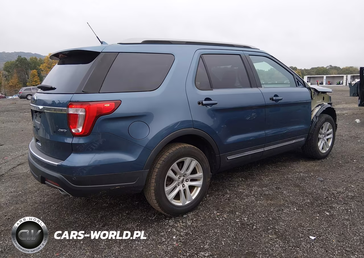 2018 Ford Explorer Xlt VIN:1FM5K8D87JGB73713 - 4
