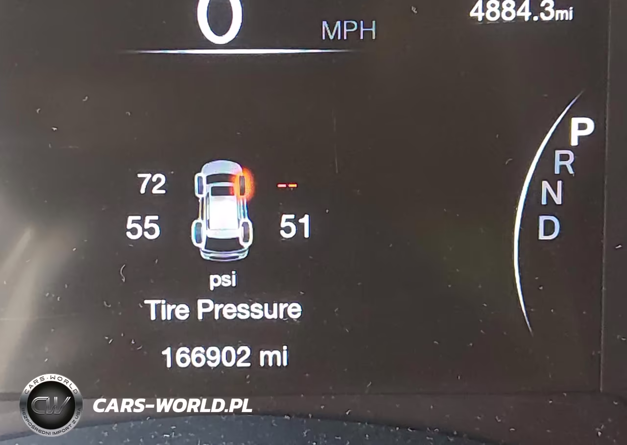 2018 Jeep Grand Cherokee Altitude 4X4 VIN:1C4RJFAG4JC121603 - 15