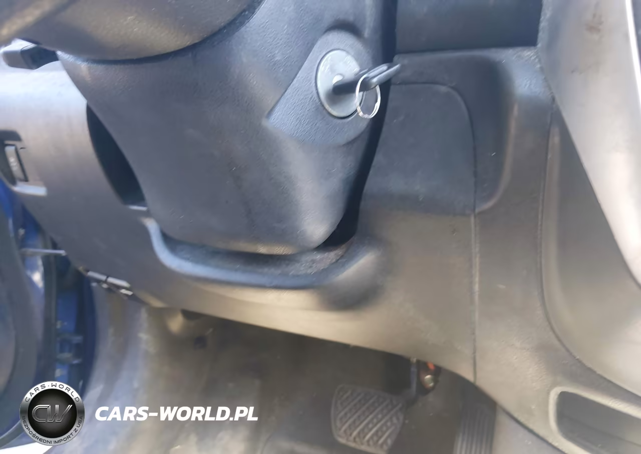 2015 Nissan Versa Note S Plus VIN:3N1CE2CP7FL352218 - 11
