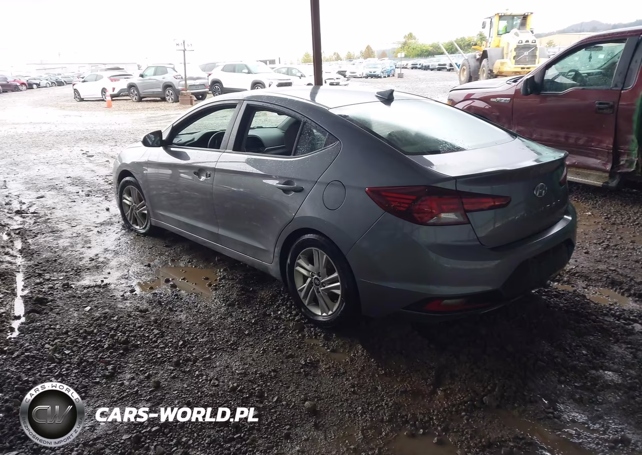 2019 Hyundai Elantra Sel VIN:KMHD84LF9KU844840 - 3