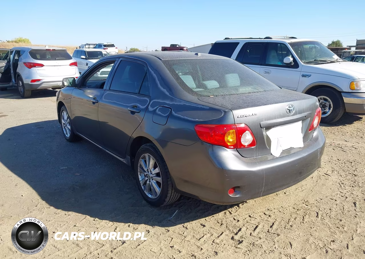 2010 Toyota Corolla Le VIN:1NXBU4EE1AZ305957 - 3