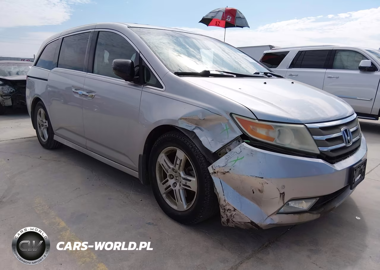 2012 Honda Odyssey Touring-Touring Elite