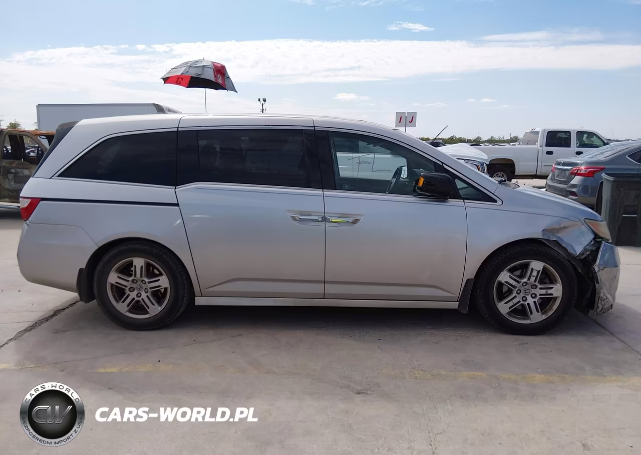 2012 Honda Odyssey Touring-Touring Elite VIN:5FNRL5H98CB078367 - 13