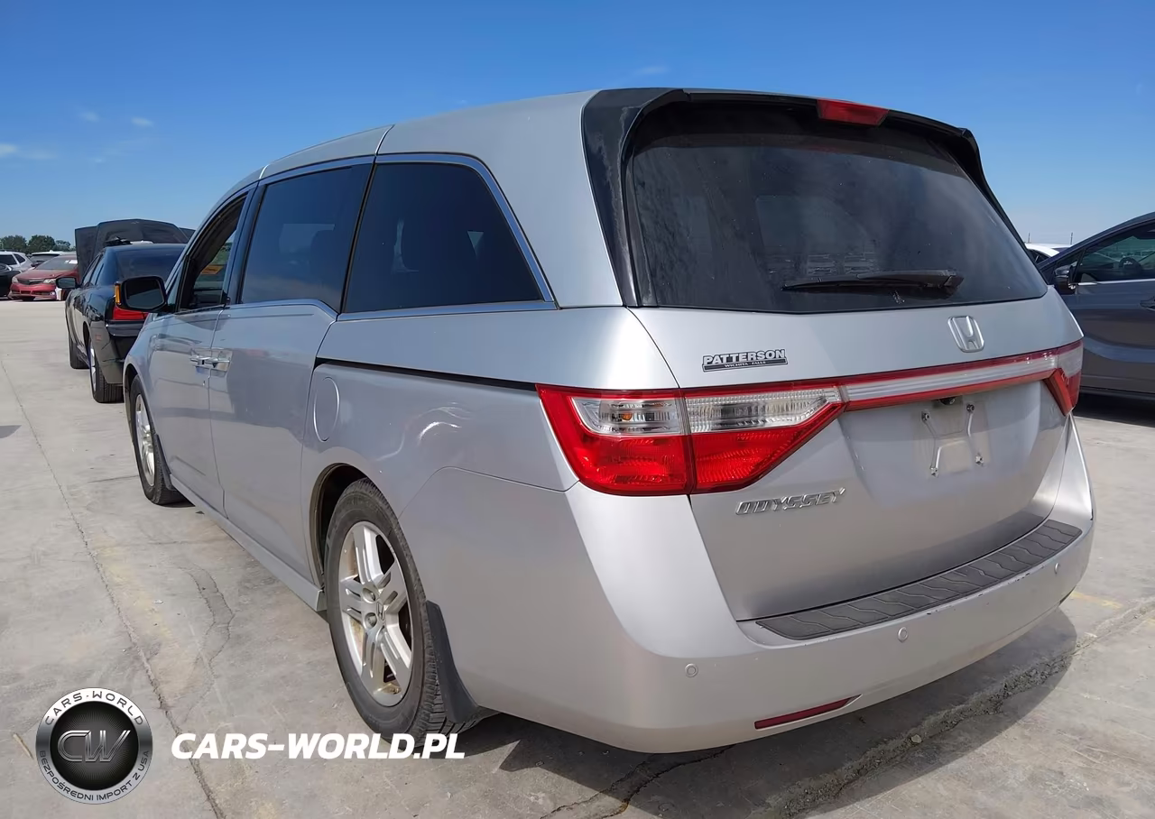 2012 Honda Odyssey Touring-Touring Elite VIN:5FNRL5H98CB078367 - 3