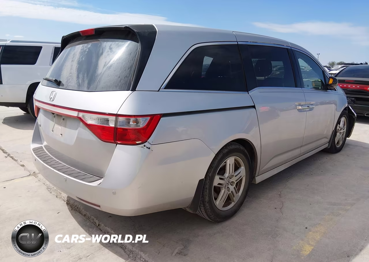 2012 Honda Odyssey Touring-Touring Elite VIN:5FNRL5H98CB078367 - 4