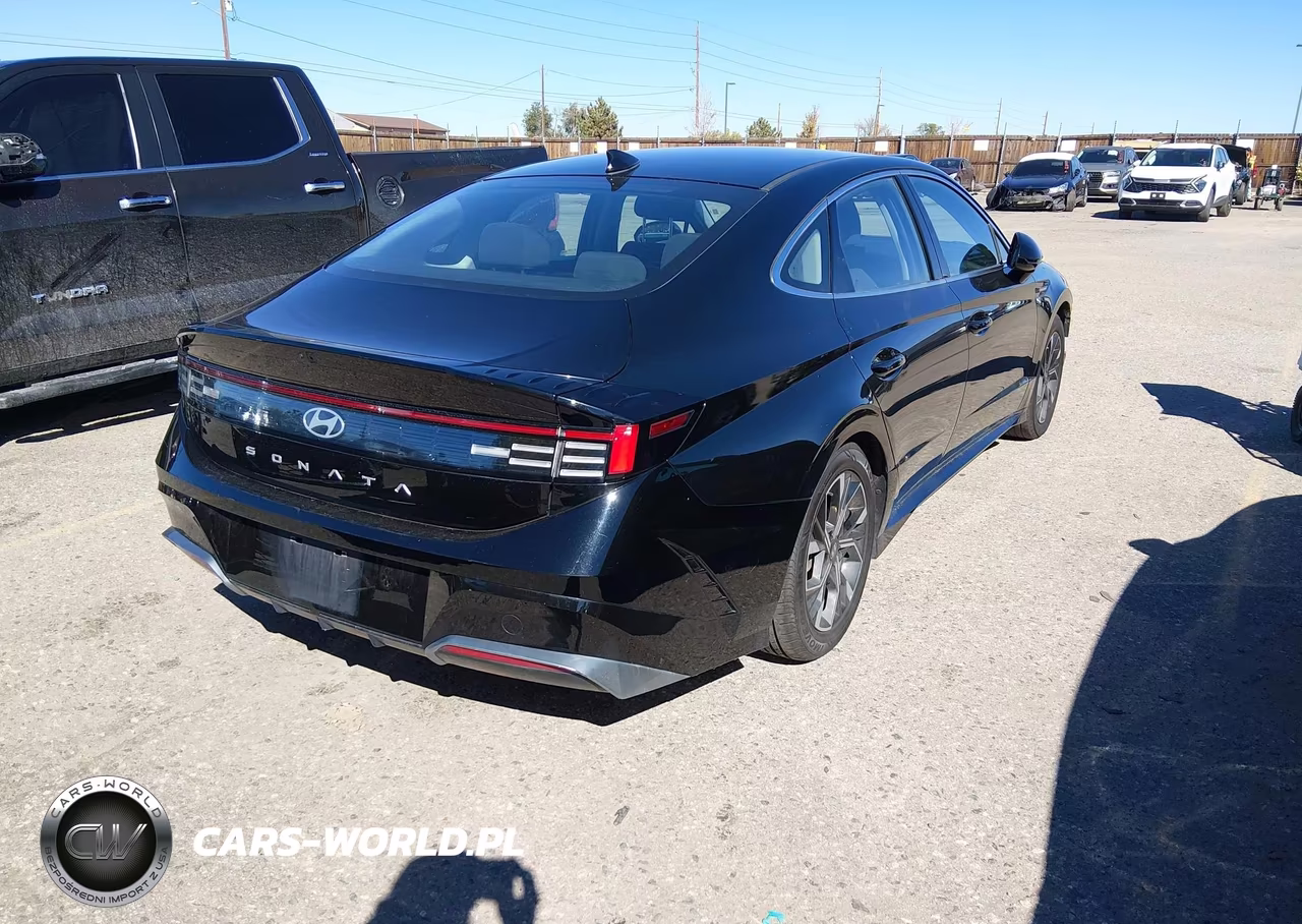 2024 Hyundai Sonata Sel VIN:KMHL64JA5RA423413 - 4