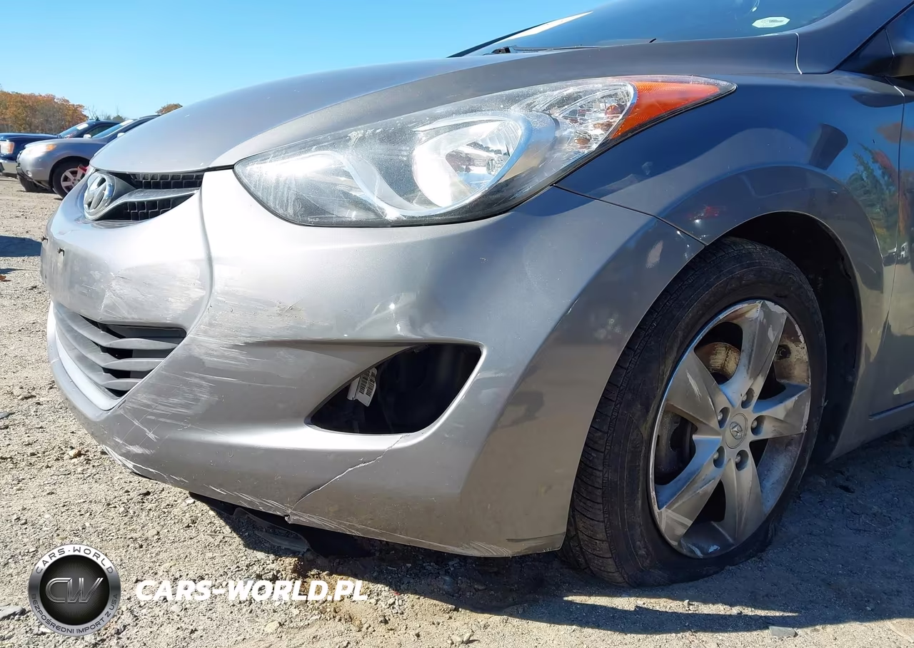 2013 Hyundai Elantra Gls VIN:5NPDH4AE1DH279866 - 6