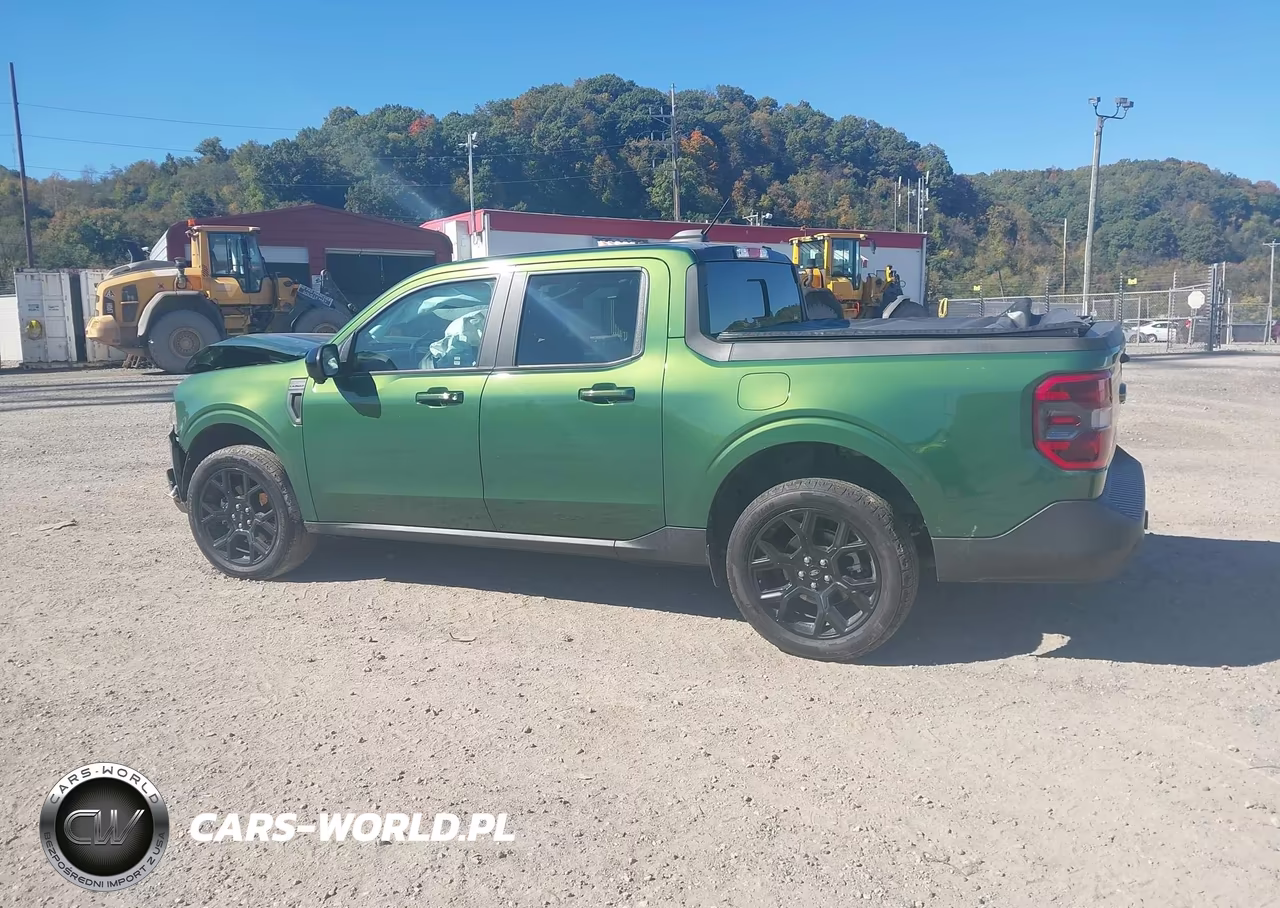 2025 Ford Maverick Lariat VIN:3FTTW8S36SRA53984 - 14