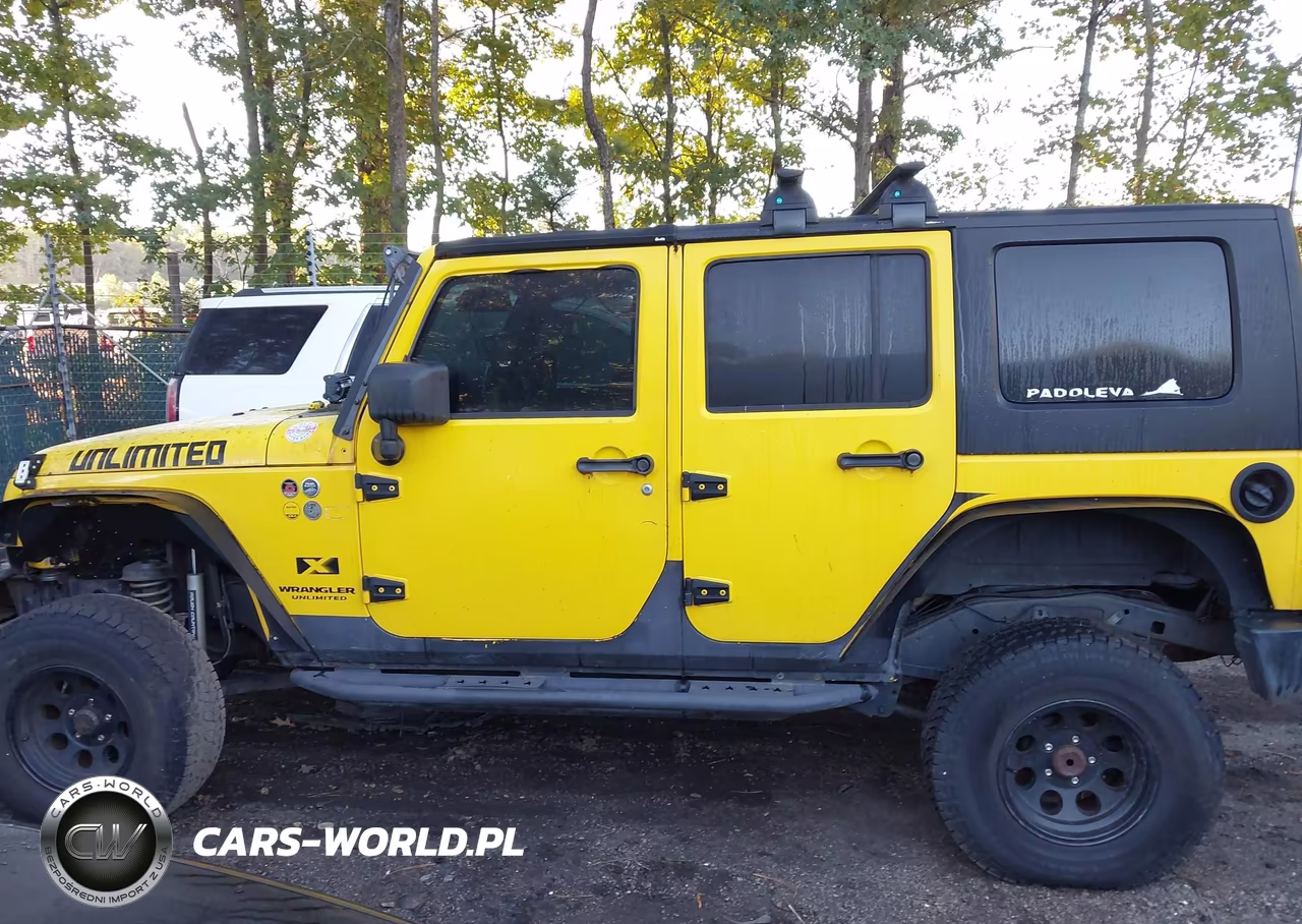 2008 Jeep Wrangler Unlimited X VIN:1J8GA39128L526951 - 14