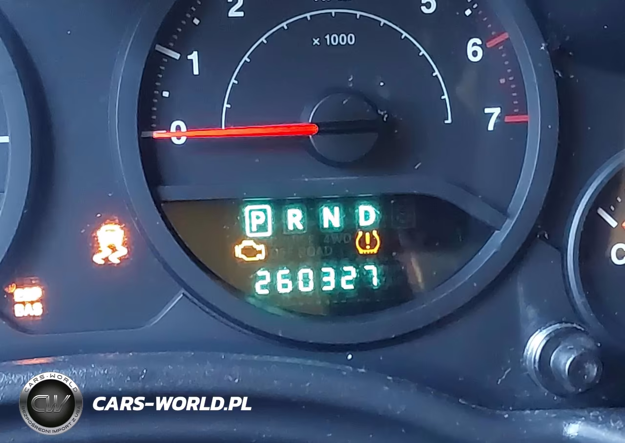 2008 Jeep Wrangler Unlimited X VIN:1J8GA39128L526951 - 15