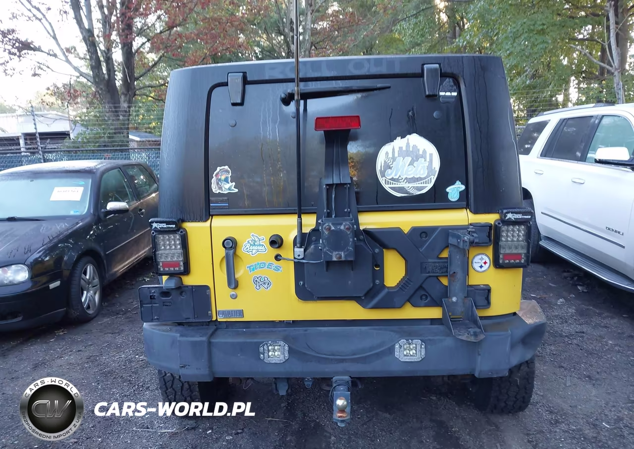 2008 Jeep Wrangler Unlimited X VIN:1J8GA39128L526951 - 16