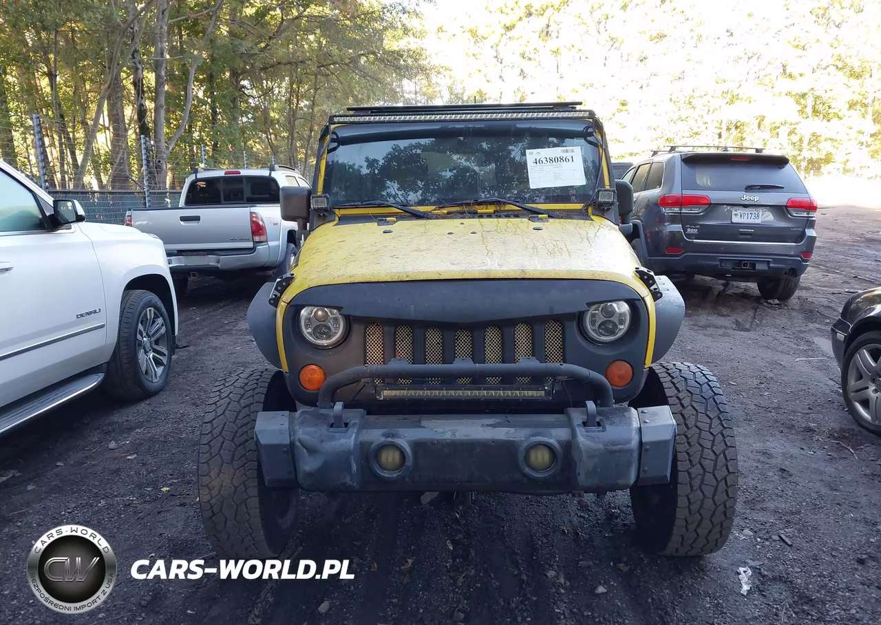 2008 Jeep Wrangler Unlimited X VIN:1J8GA39128L526951 - 6