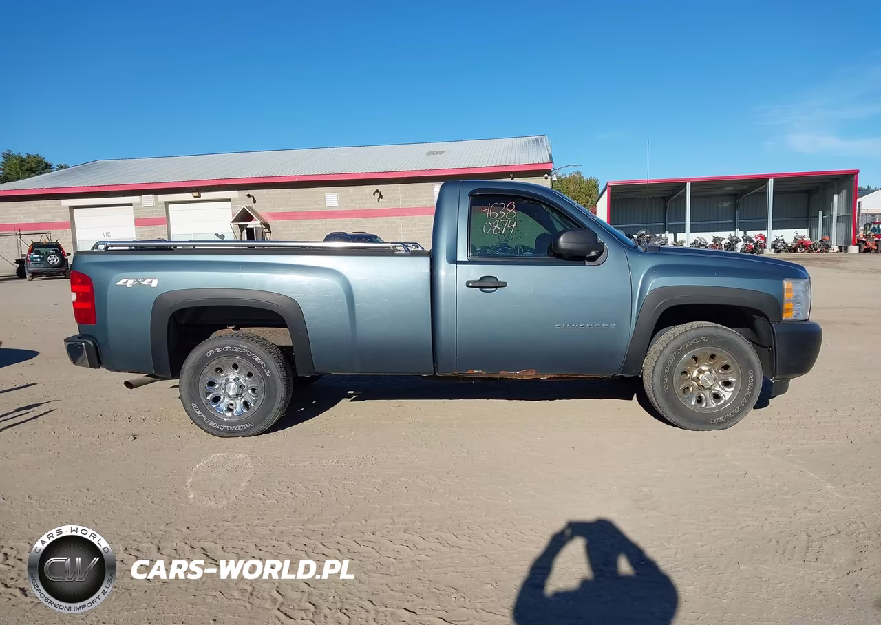2010 Chevrolet Silverado 1500 Work Truck VIN:1GCPKPEA5AZ284144 - 13