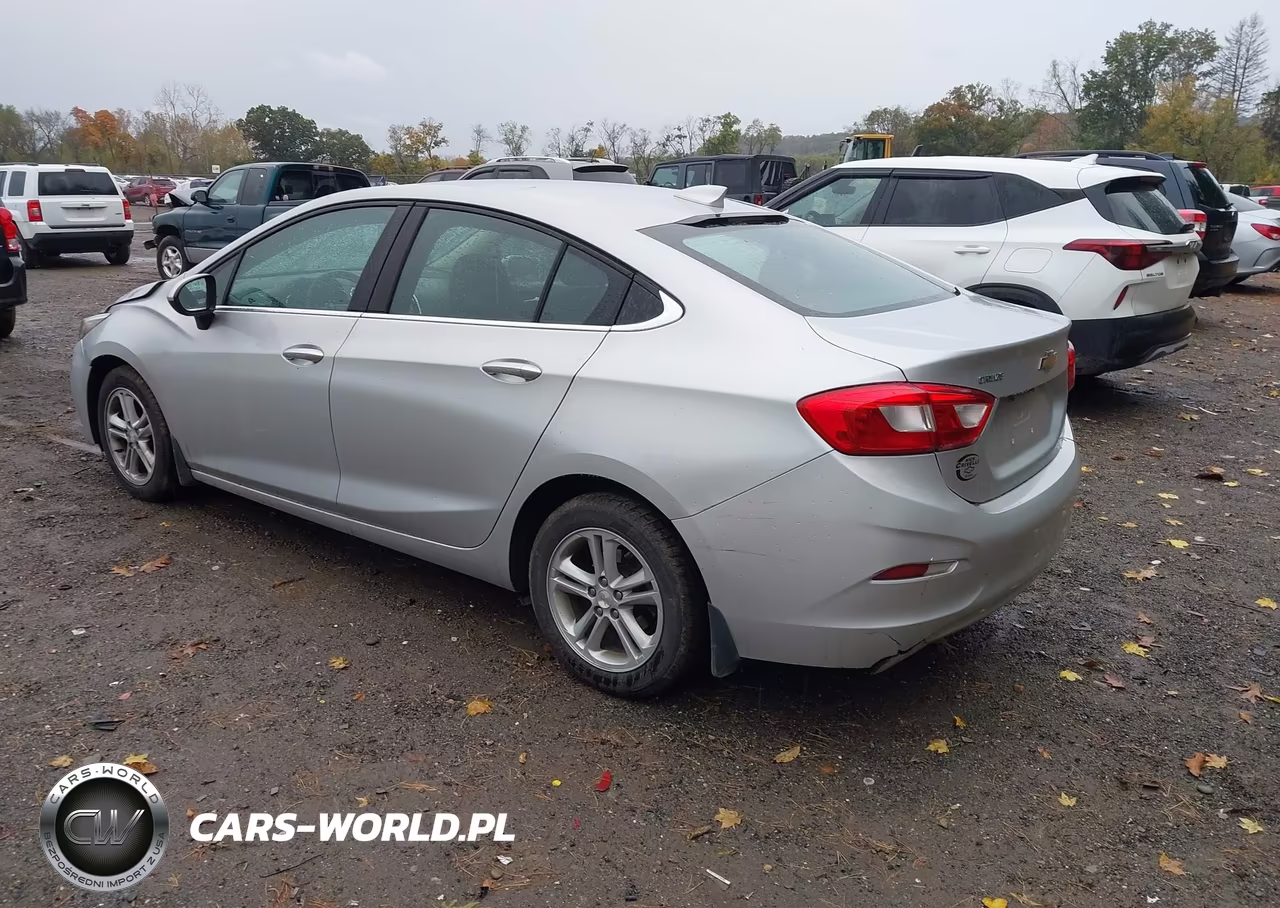 2017 Chevrolet Cruze Lt Auto VIN:1G1BE5SM5H7132934 - 3