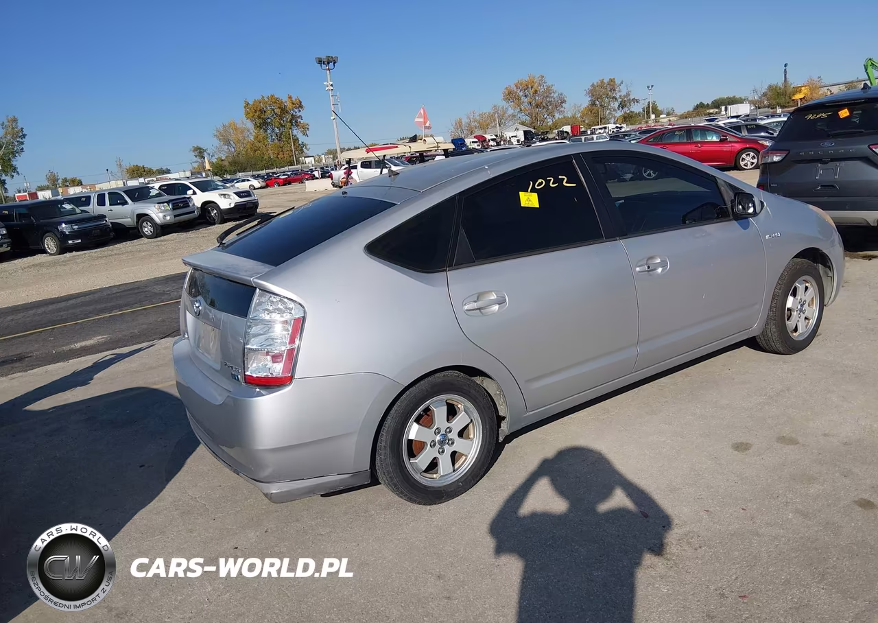 2008 Toyota Prius VIN:JTDKB20U183304112 - 4