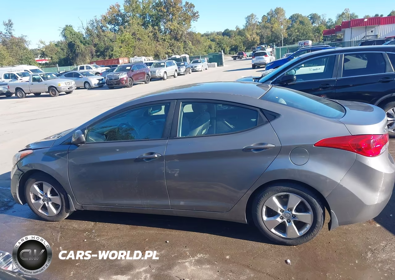 2013 Hyundai Elantra Gls VIN:5NPDH4AE4DH427928 - 15