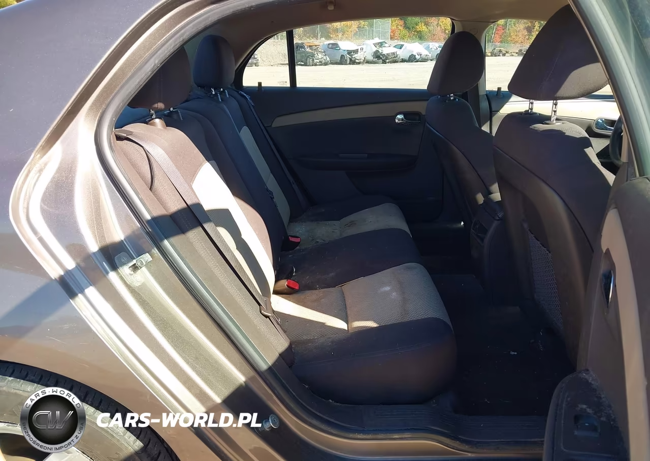 2011 Chevrolet Malibu Ls VIN:1G1ZB5E1XBF252329 - 8