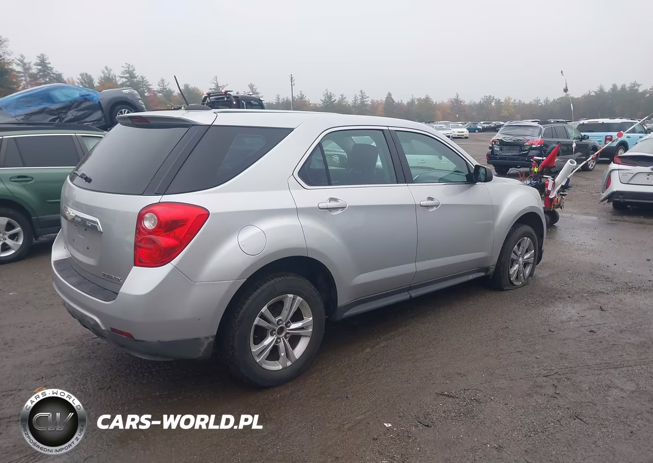 2015 Chevrolet Equinox Ls VIN:2GNFLEEK6F6151117 - 4