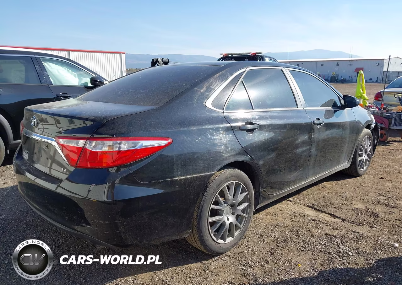 2015 Toyota Camry Le VIN:4T4BF1FK9FR485750 - 4