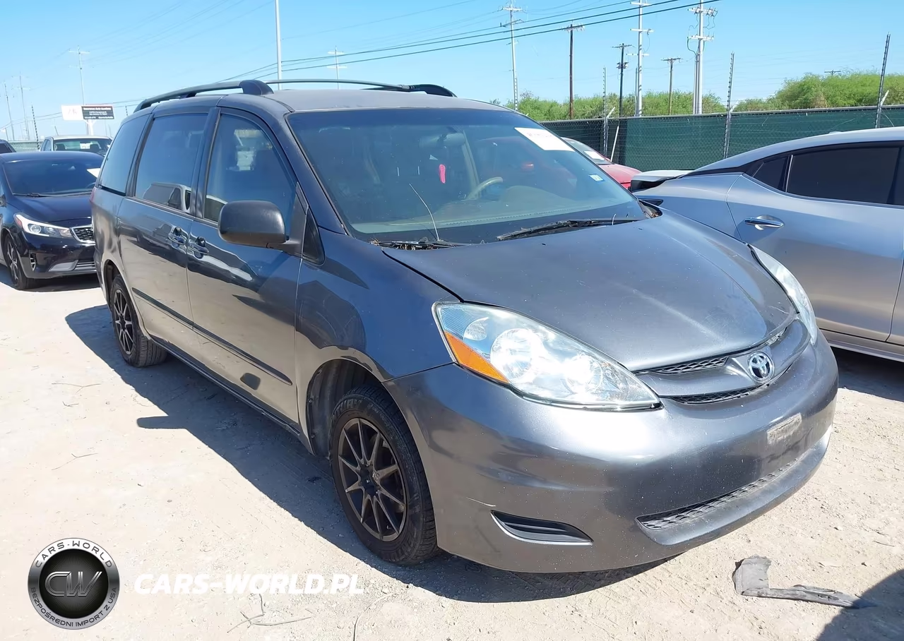 2006 Toyota Sienna Le – zdjęcie 1 z 15