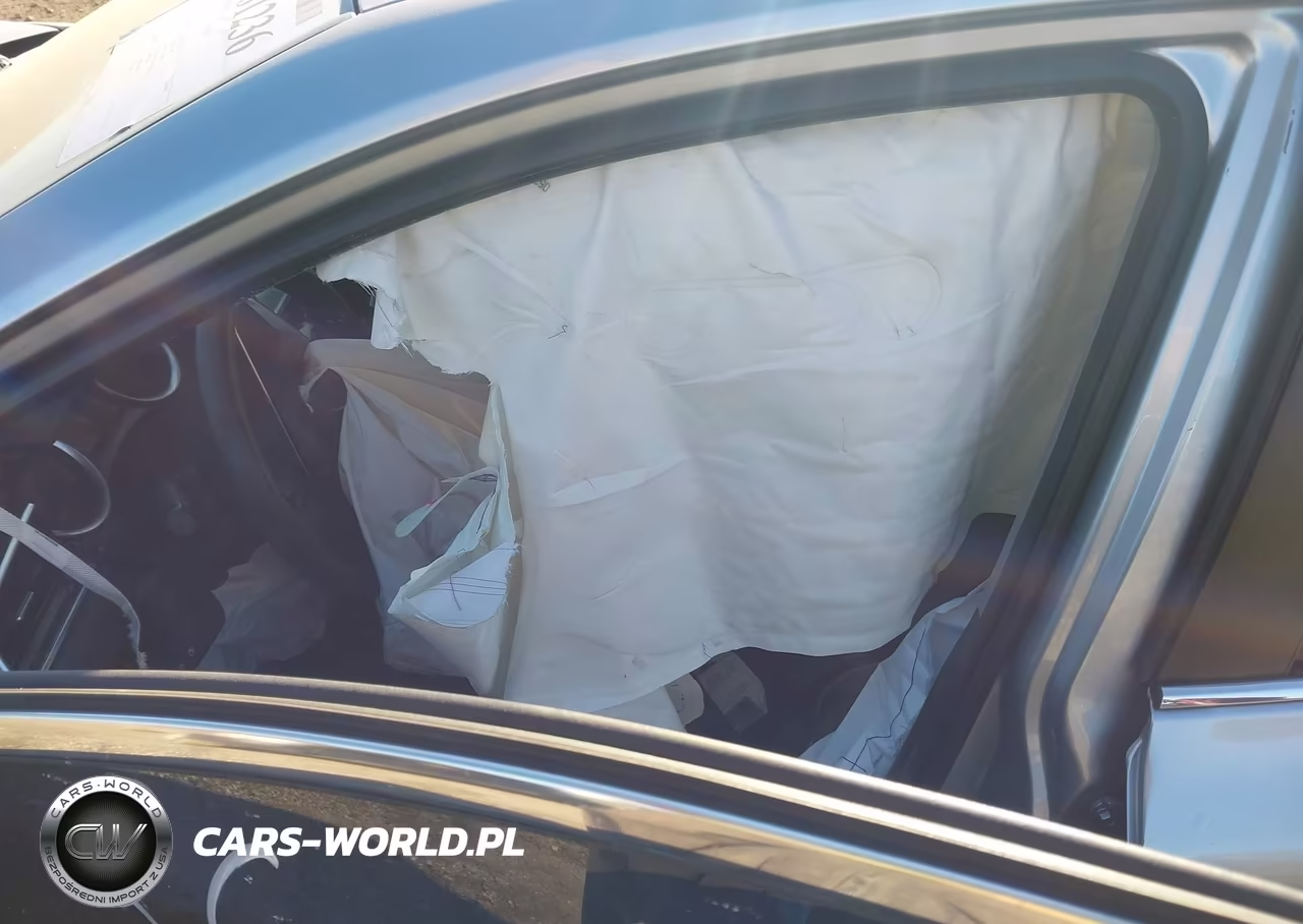2018 Toyota Camry Le VIN:4T1B11HK7JU110938 - 5
