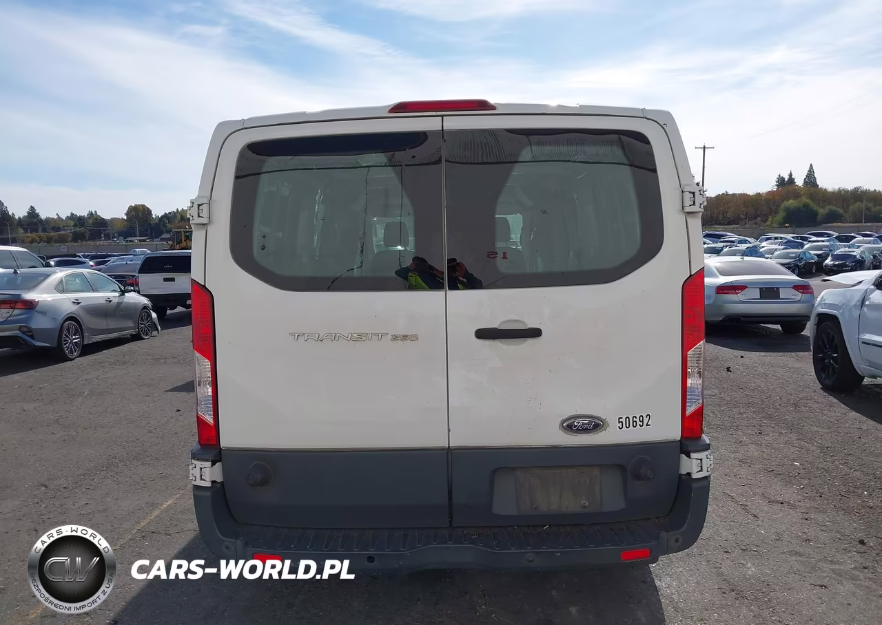 2015 Ford Transit-250 VIN:1FTNR2ZMXFKA37275 - 17