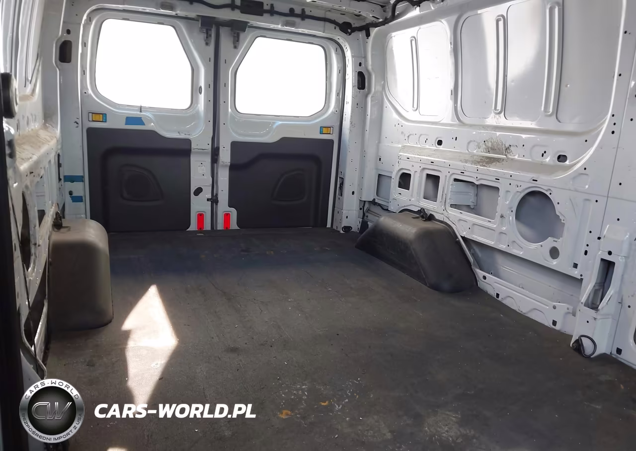 2015 Ford Transit-250 VIN:1FTNR2ZMXFKA37275 - 8