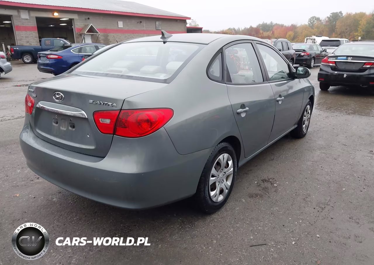 2010 Hyundai Elantra Gls VIN:KMHDU4AD6AU081719 - 4
