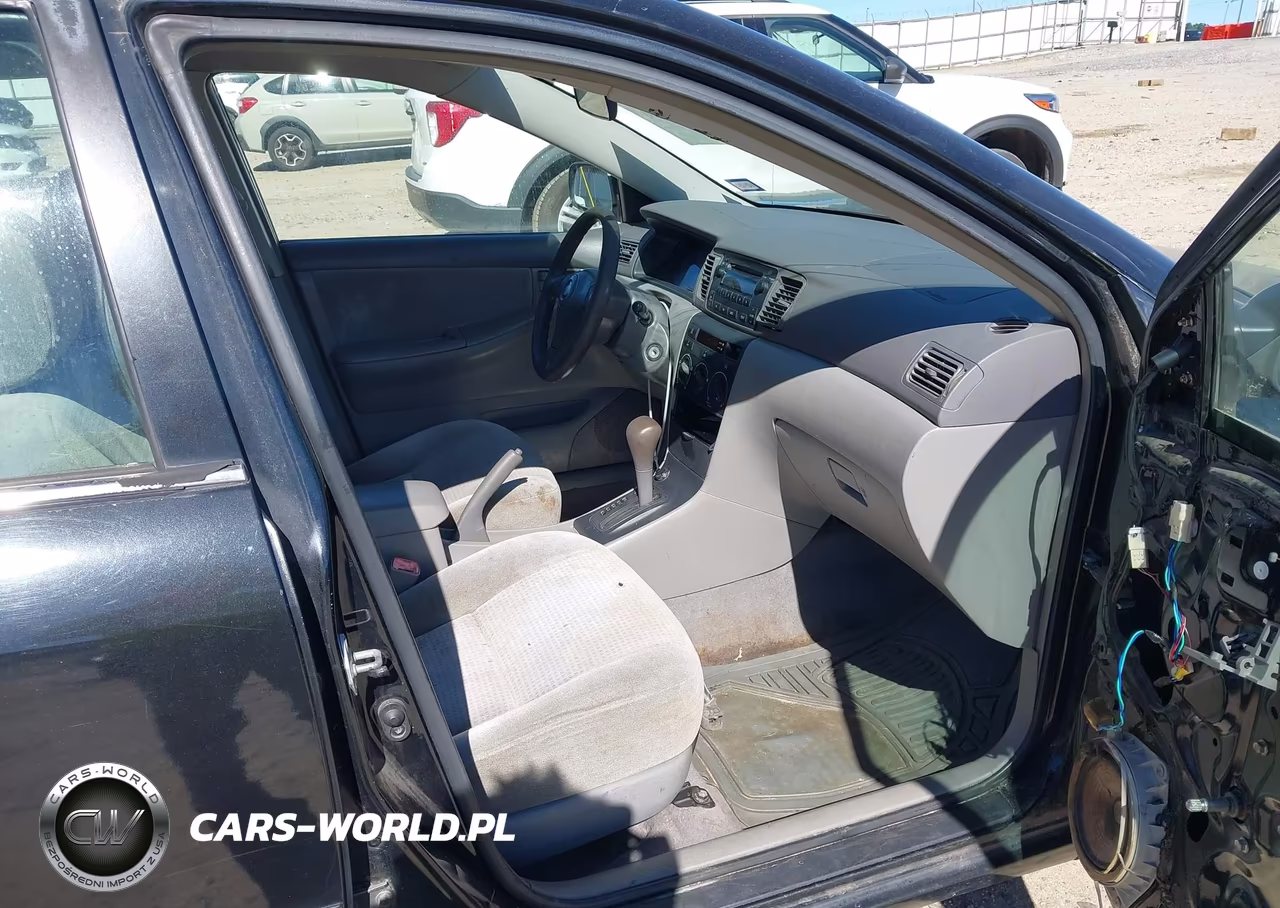 2007 Toyota Corolla Ce VIN:1NXBR32E97Z784749 - 5